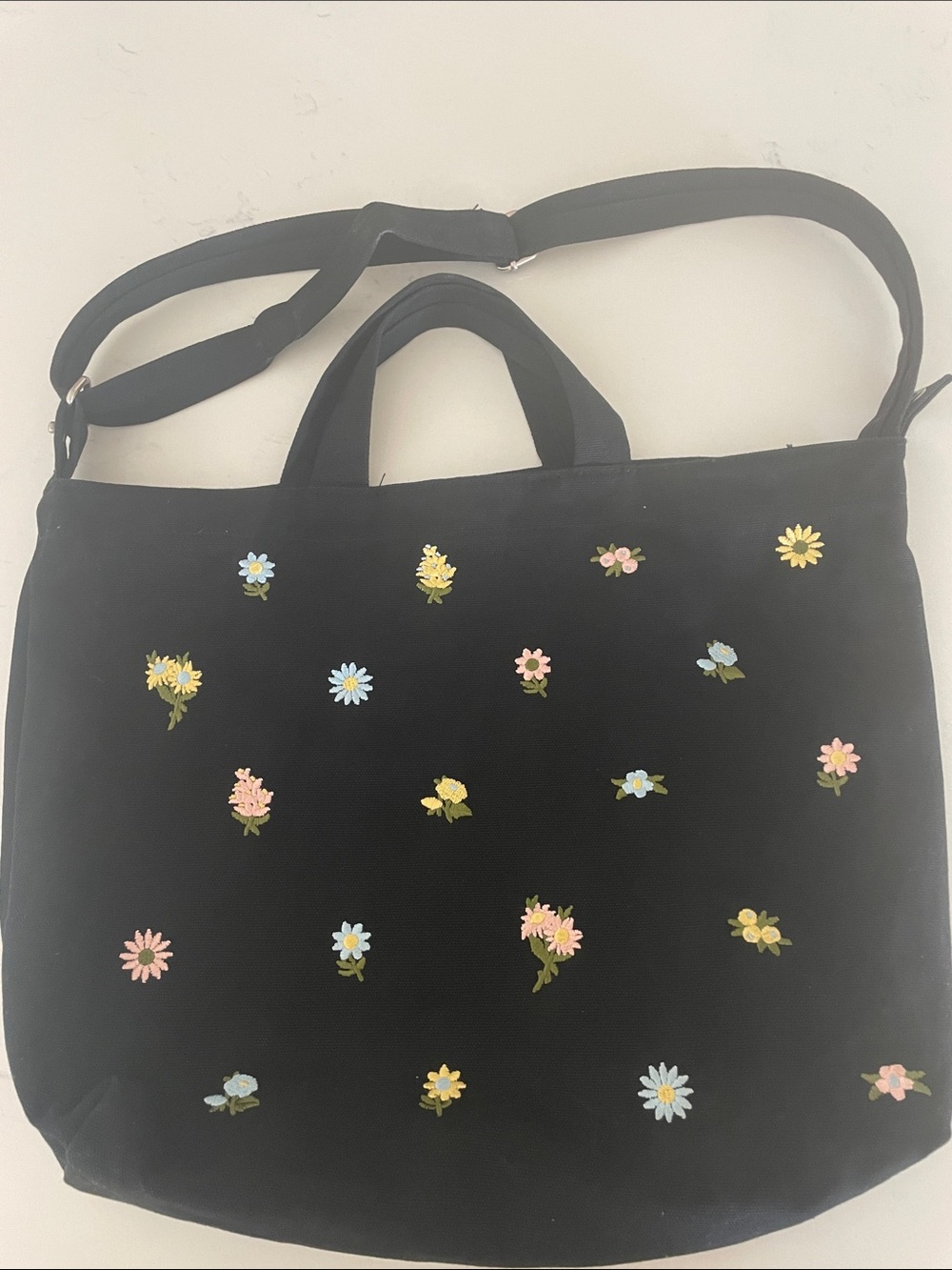 BAGGU Black Tote with Pastel Floral Embroidery